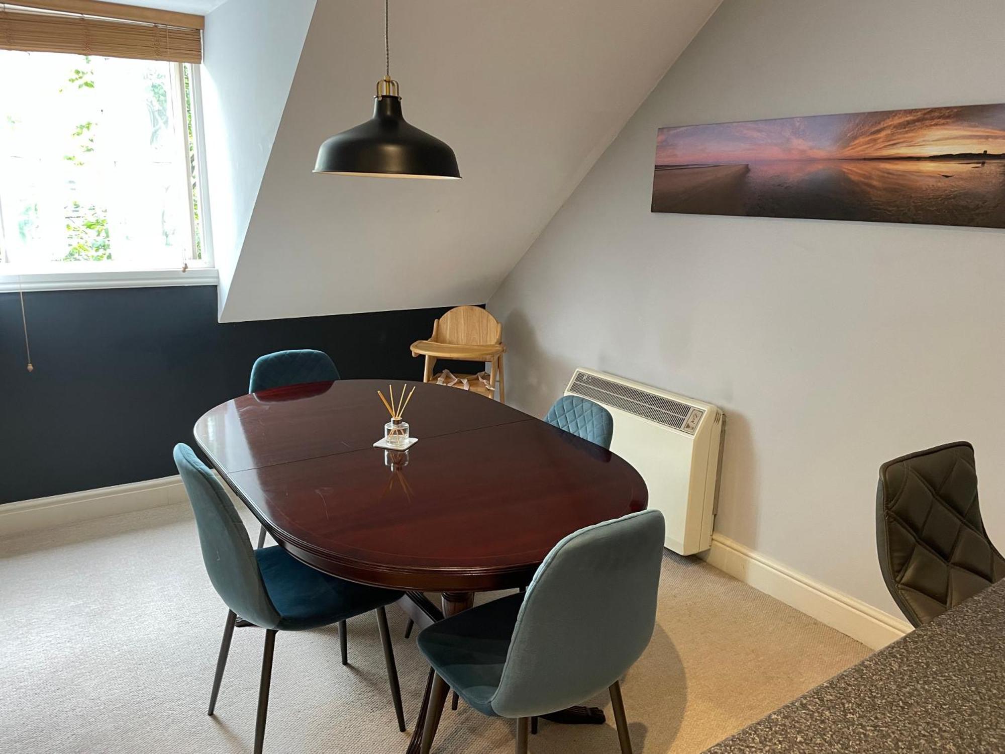 Modern Loft Retreat In The Heart Of Nailsworth Lejlighed Eksteriør billede